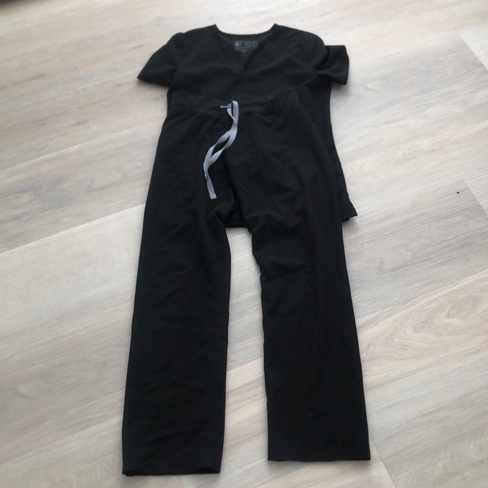 Fits set